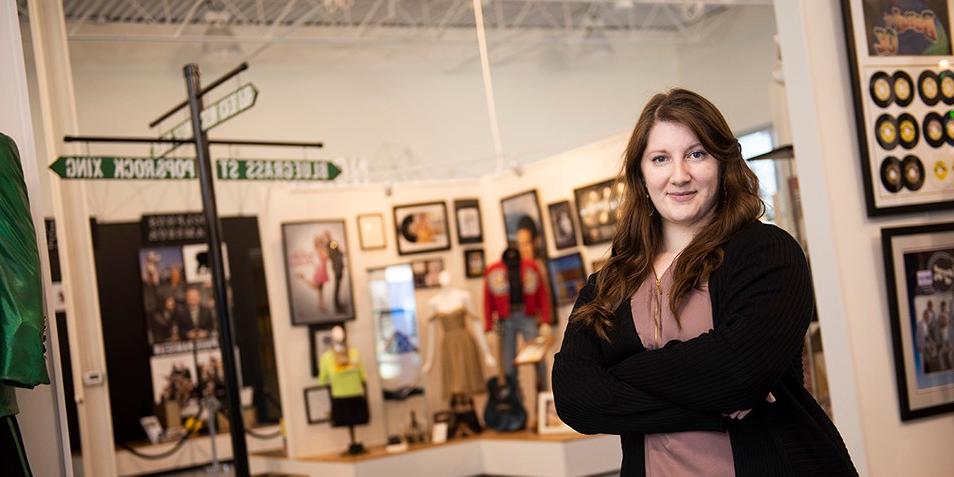 Female student who interned at NC music hall of fame